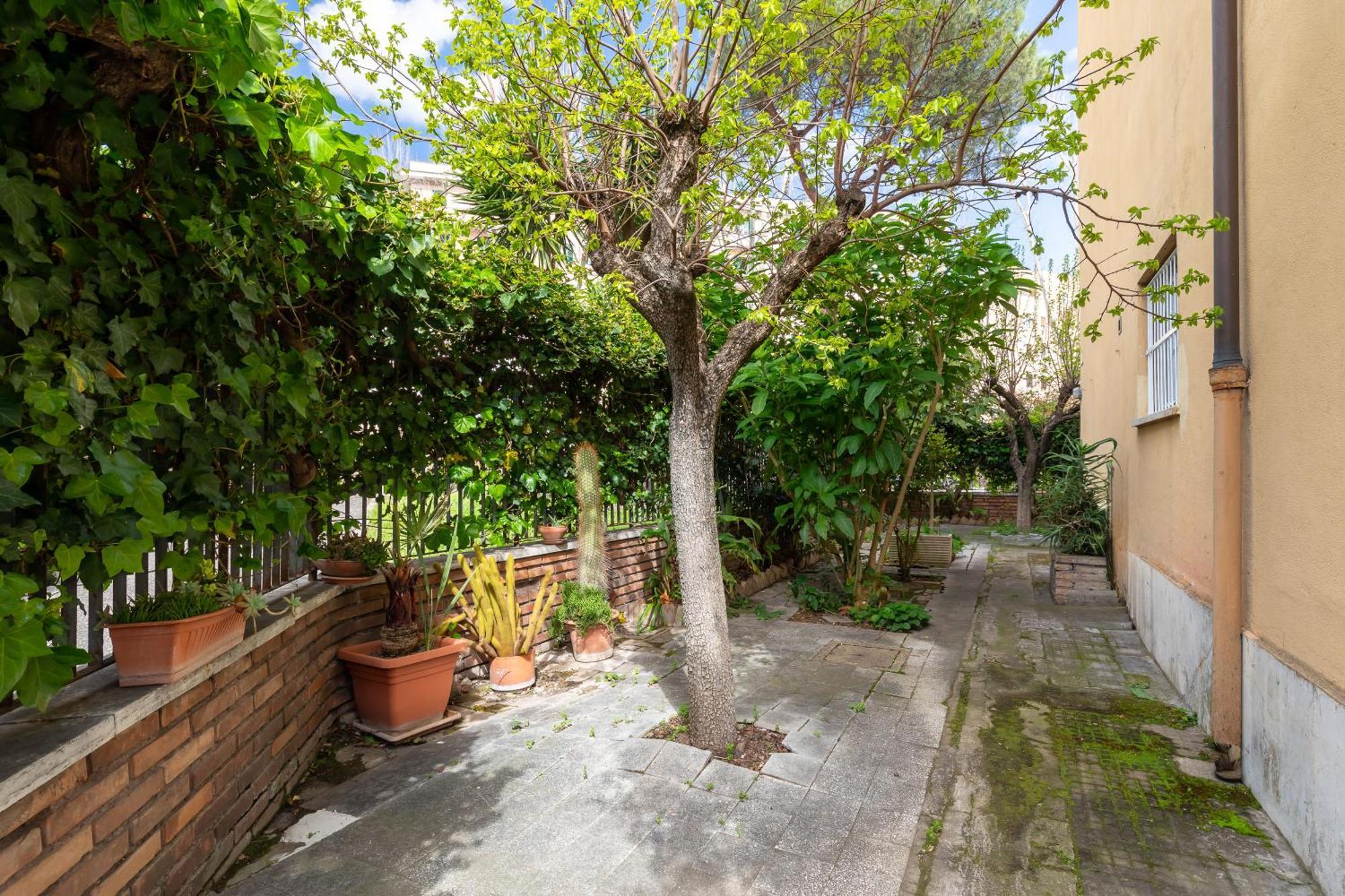 Roman Garden Escape Exterior photo