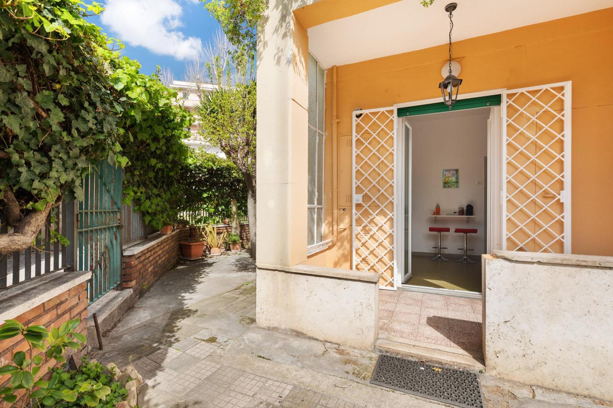 Roman Garden Escape Exterior photo